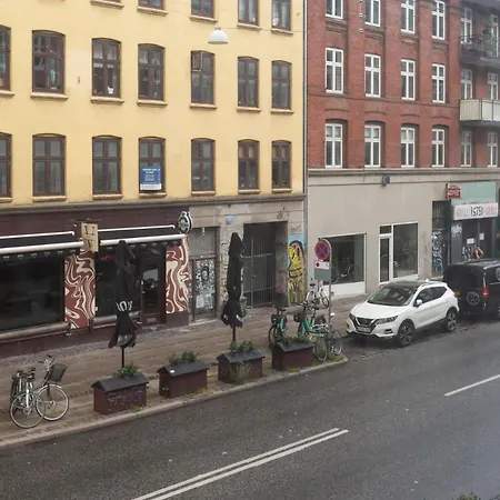 Midt I Hjertet Af Det Aegte - Istedgade